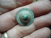 hat button 001.webp