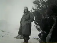 dad heavy coat korea a2.webp