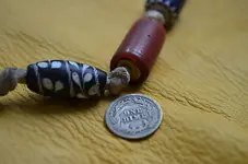 beads14.webp
