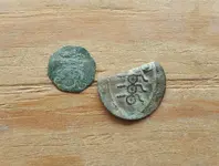 british buttons.webp