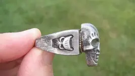 skullring2.webp skullring2.webp