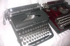 2 TYPEWRITERS 002.webp