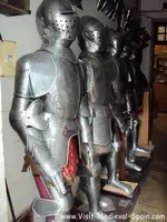 visit-medieval-spain-armour-shop.webp