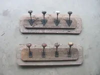 coat hang 001.webp