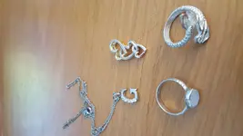 OBX2016RingNecklace.webp
