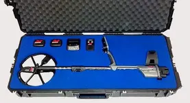 hard-case-for-metal-detector-03.webp