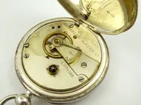 s-lg1600.webp
