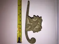hilt1.webp