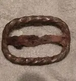 knee buckle frame.webp