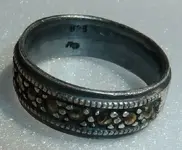 black silver.webp