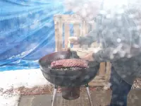 Barbeque_Ribs_in_a_snow_storm_001_A.webp
