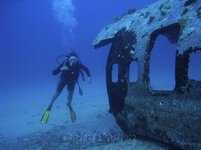 shipwreckdiving-ys11-1-lightbox.jpg