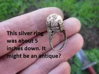 Antique ring 001.webp