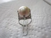 Antique ring 010.webp