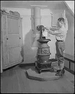 Franklin Belly Stove.webp