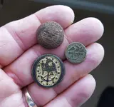 3 buttons.webp