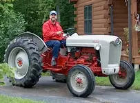Tractor.webp