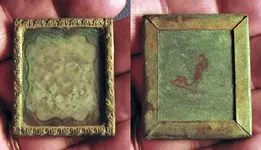 frameportrait.webp