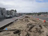 Construction median 2-18 002.webp