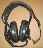Sun Ray Pro Gold Headphones.webp Sun Ray Pro Gold Headphones.webp
