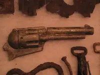 toy gun.webp