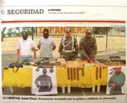 El Universo  Part of Military and Treasury agents raiding party at Salinas displaying ESSCAR ...webp