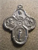 3282017 Pendant Front.webp