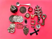 ImageUploadedByTreasureNet.com1491546150.197141.webp