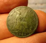 12 TV22 050817 Farthing Obv.webp