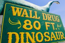 wall-drug-dinosaur-sign.jpg
