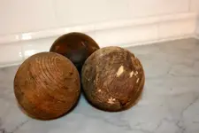 vintage-croquet-ball_2.webp