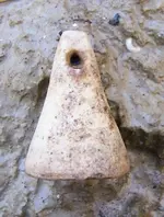02-06-08, RELIC1B, OUT OF SITU, RIGHT SIDE UP, QUARTZITE, FAIRCHILDS CREEK, ADAMS COUNTY, MS.webp