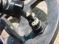 DetectorPeo from Virgin Is closeup coil2.webp