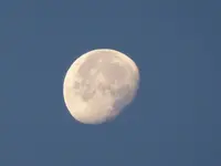 moon2.webp moon2.webp