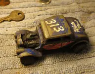 5 TV N W 081217 Car.webp