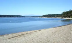 DSC00570 criopped beach.jpg harstine beach.webp