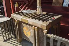 shrine_04.webp