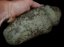 Huge-Indiana-3-4-Groove-Axe-Indian-Artifact-Tool.webp