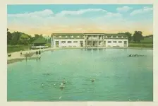 LEHIGH COUNTY FOLKS @ CEDAR CREST SWIMMING POOL ALLENTOWN PA POSTCARD.webp