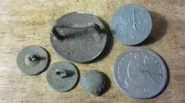 seated quarter 011.webp