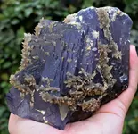 mineral_Fluorite_blue_cubic-crystals_57bc-47fe-8902-80e227a8fe.webp