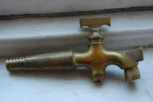 barrel-tap_brass_intact_fullview_ebay.webp