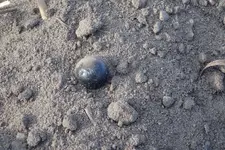Kenny Scissor Pin Marble Hunt 007.webp