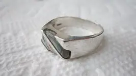 silver ring 003.webp