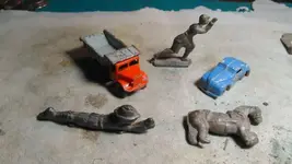 Beck Yard Toys.webp Beck Yard Toys.webp