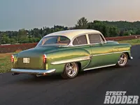 1204sr-08+1953-chevy-bel-air+right-side.webp