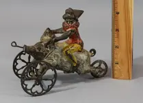 antique-19thc-cast-iron-clown-riding-pig-bell-pull-toy-gong-bell-mfg-conn-1890-4cfac294e6dd73...webp antique-19thc-cast-iron-clown-riding-pig-bell-pull-toy-gong-bell-mfg-conn-1890-4cfac294e6dd73...webp