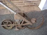 antique-vintage-cast-iron-planet-jr-no-300a-drill-garden-seed-seeder-planter.webp
