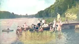 WAYNE COUNTY Greetings from Gravity, PA 1923 Swimmers, Children.webp