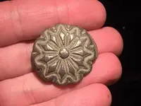 rosette_front.webp rosette_front.webp